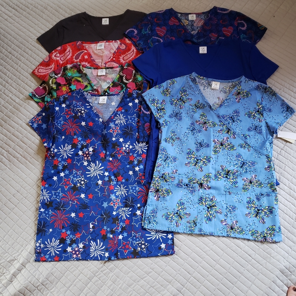 Lot of  Scrubs. Will consider offers!